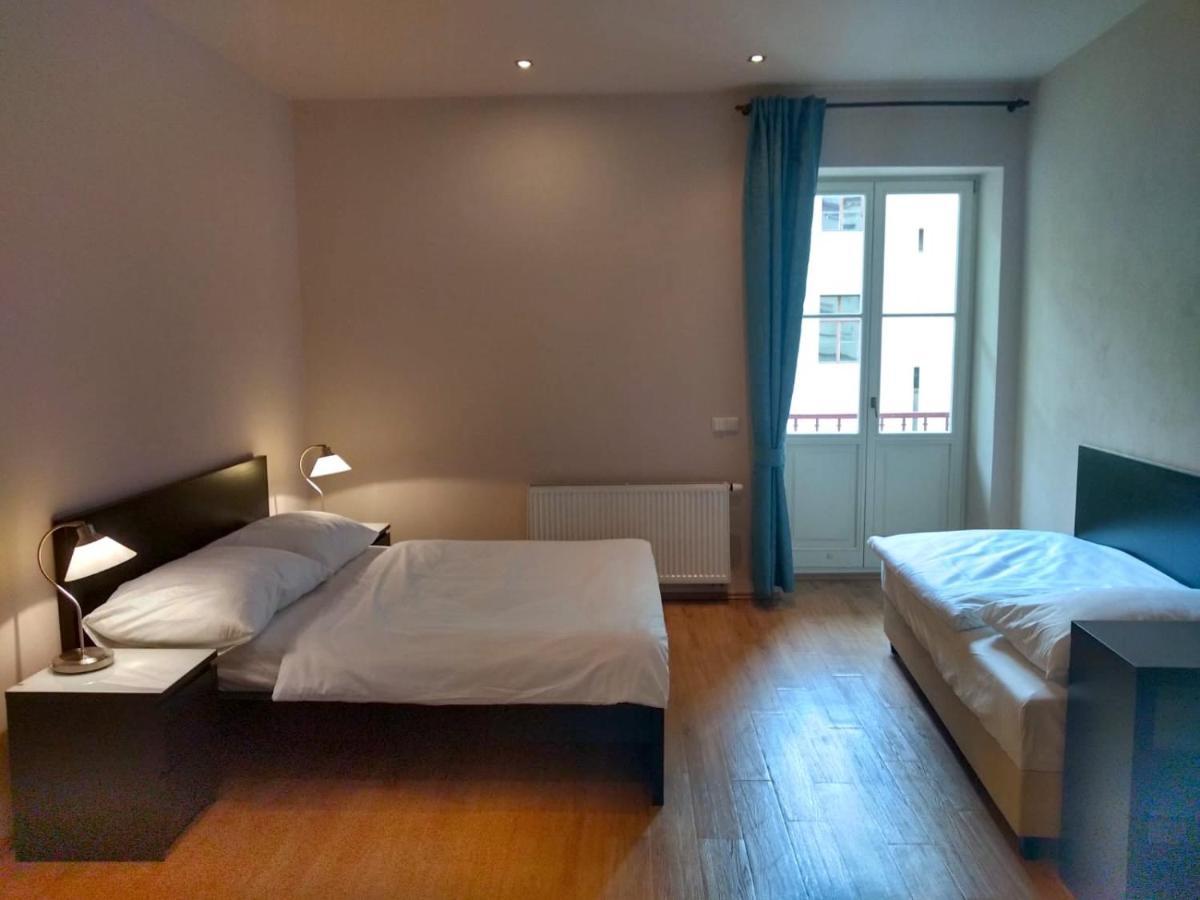 Valentine's National Museum Apartments Prague Extérieur photo