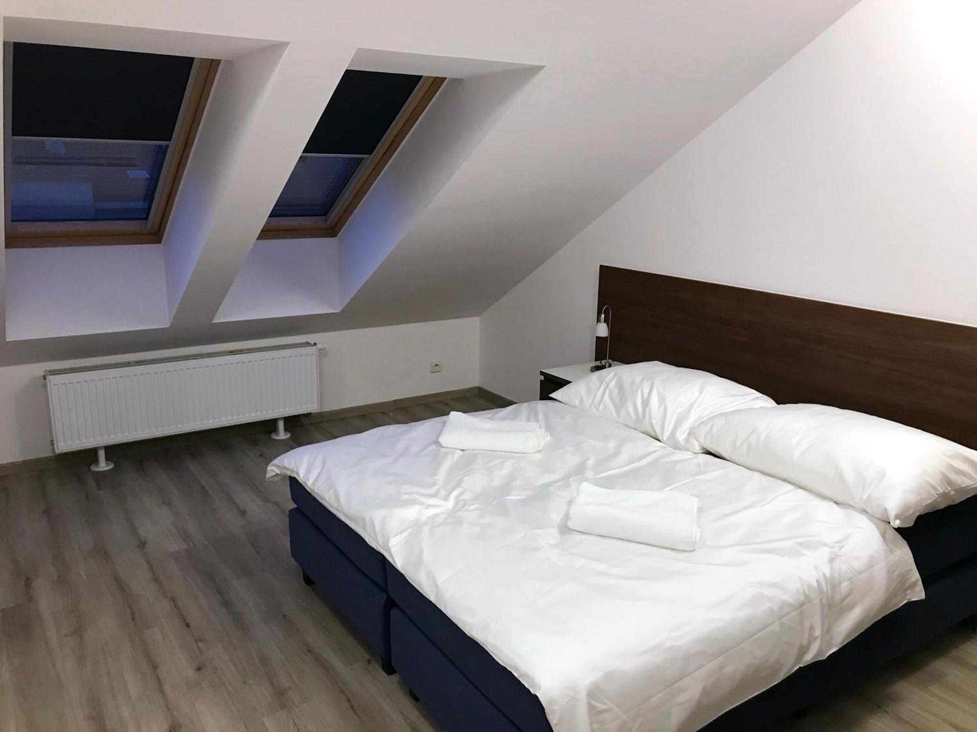 Valentine's National Museum Apartments Prague Chambre photo